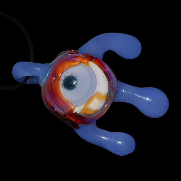 pendentif oeil de démon