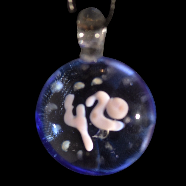 pendentif 420
