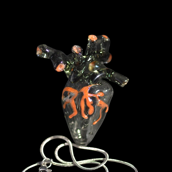 Pendentif en verre - coeur noir 