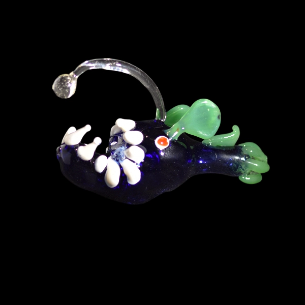 figurine en verre baudroie abyssale uv