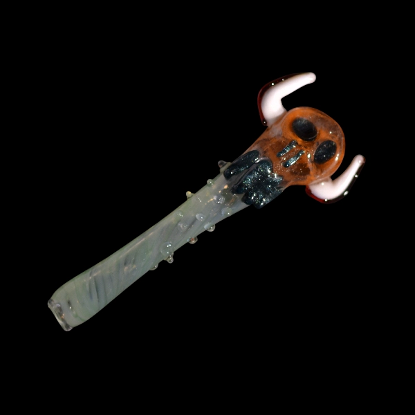 chillums en verre crâne totem uv