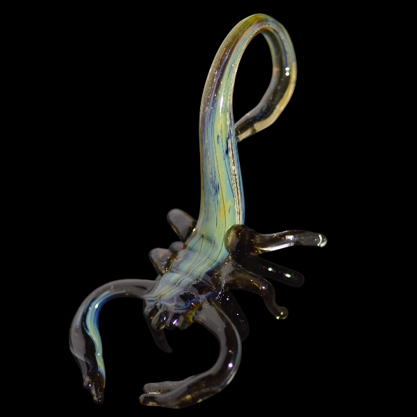 Pendentif en verre - scorpion cosmic